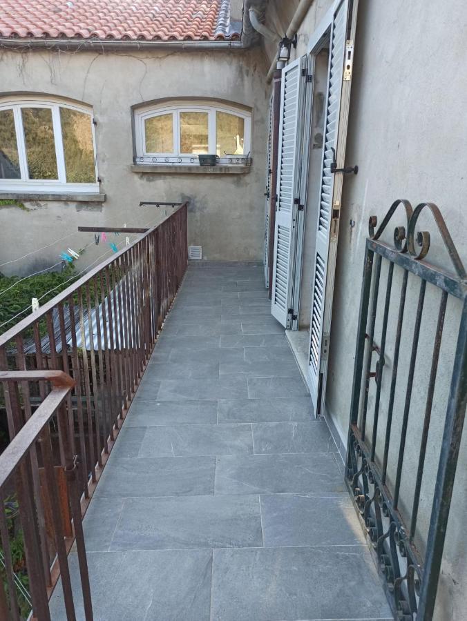 דירות Chez Laurette Murato מראה חיצוני תמונה