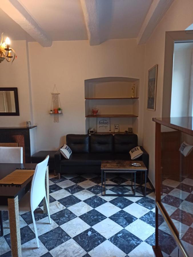 דירות Chez Laurette Murato מראה חיצוני תמונה
