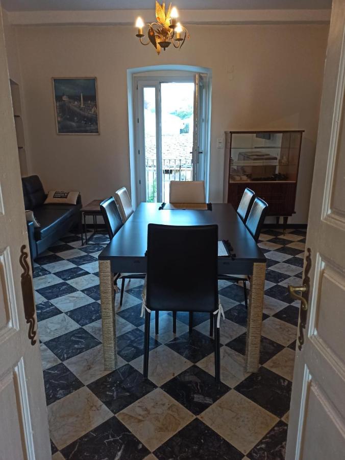 דירות Chez Laurette Murato מראה חיצוני תמונה