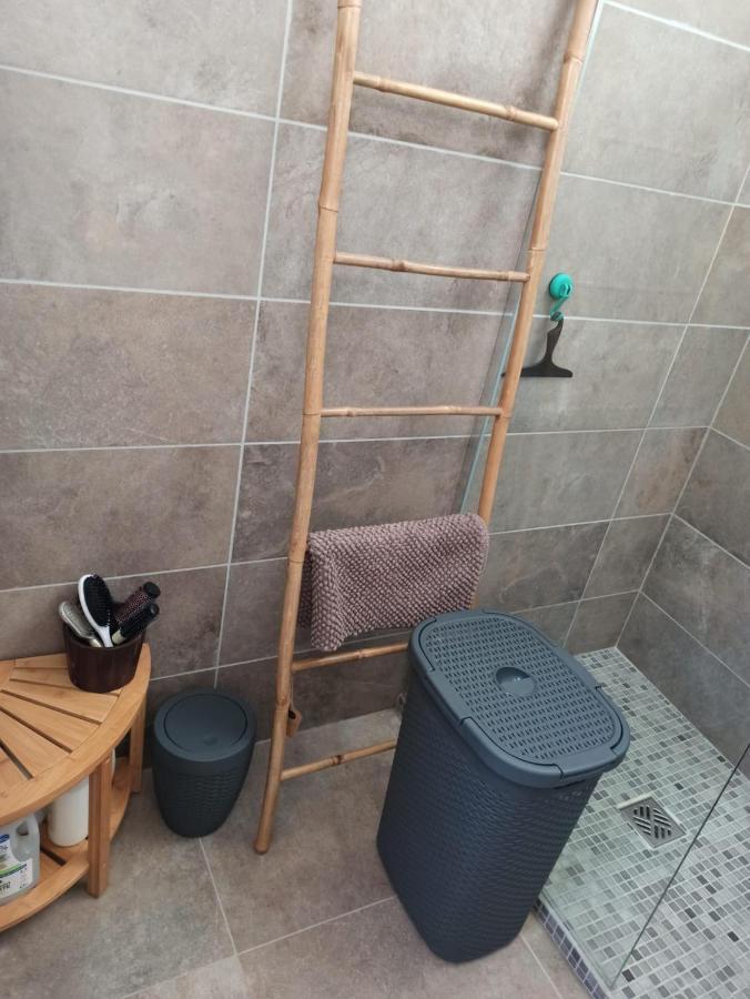 דירות Chez Laurette Murato מראה חיצוני תמונה