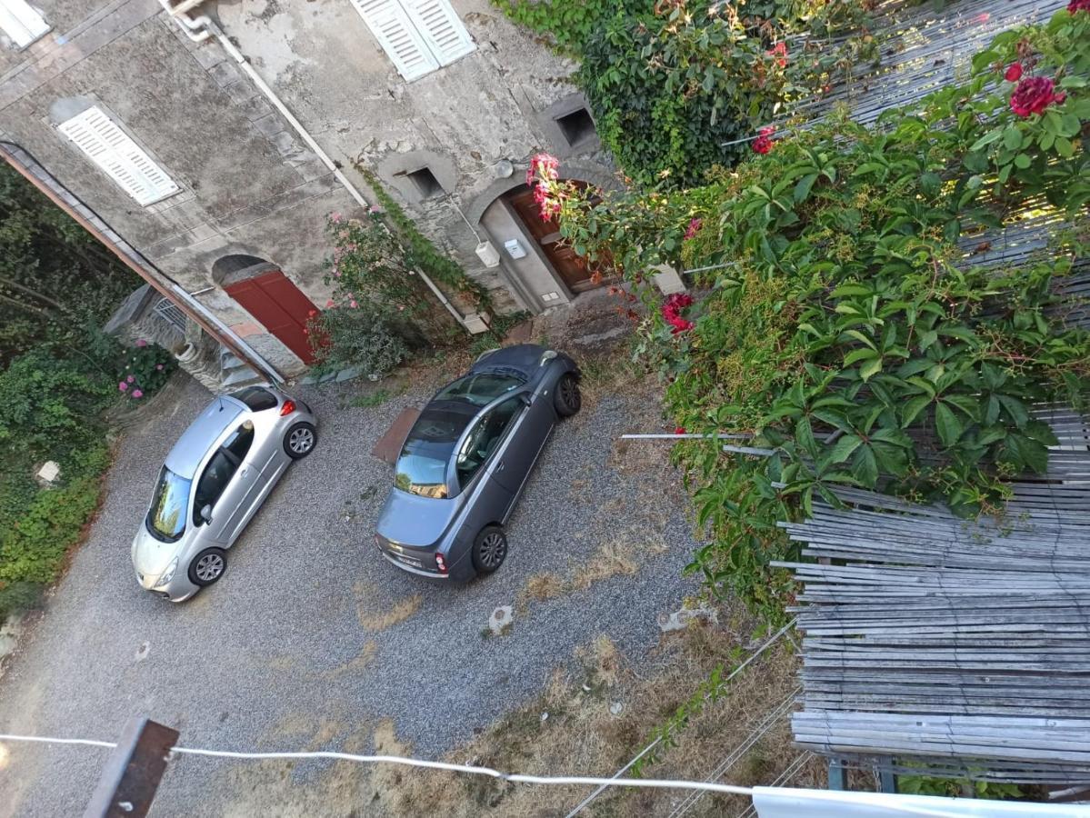 דירות Chez Laurette Murato מראה חיצוני תמונה