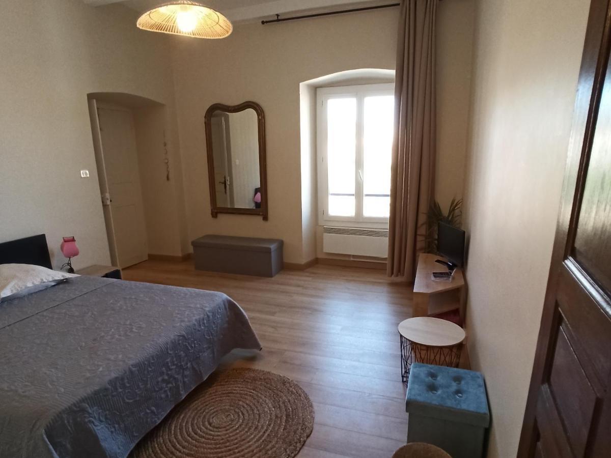 דירות Chez Laurette Murato מראה חיצוני תמונה